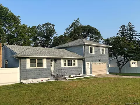 2114 Julia Goldbach Ave, Ronkonkoma, NY 11779