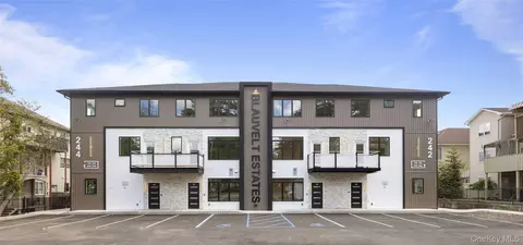 242 Blauvelt Rd #214, Ramapo, NY 10952