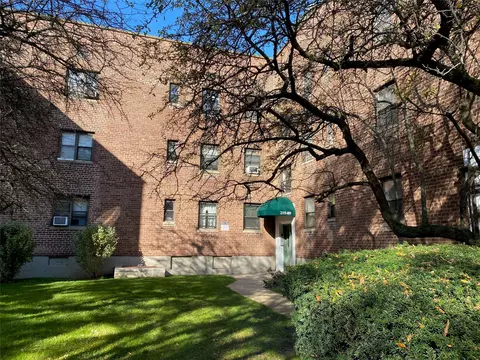 46-26 215th Pl #3A, Bayside, NY 11361