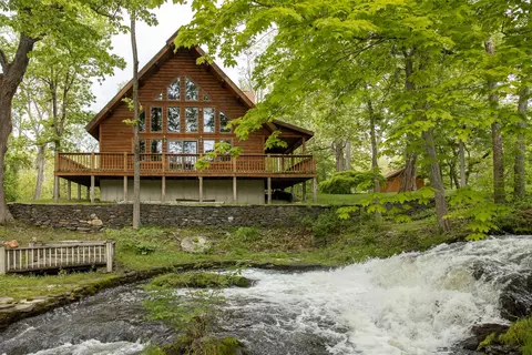 1705 Cty Rt 19, Elizaville, NY 12523