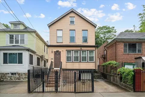 2140 Story Ave, New York, NY 10473