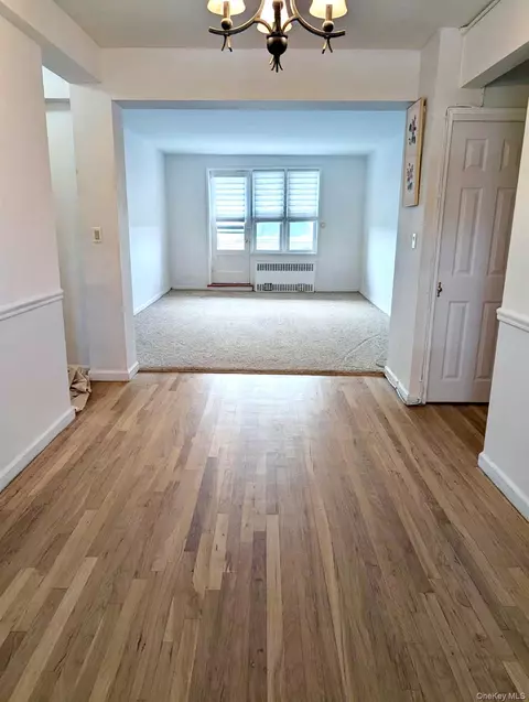 325 King St #6J, Port Chester, NY 10573