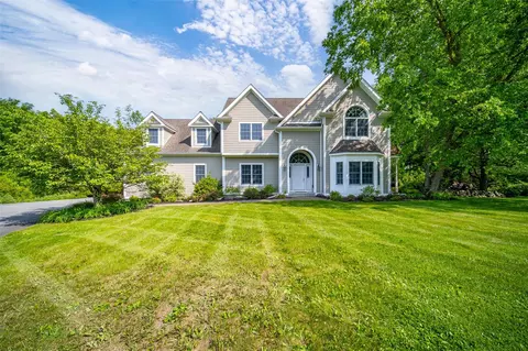 2 Marion Way, La Grange, NY 12540