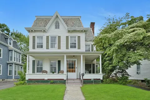 14 Prospect St, Southeast, NY 10509