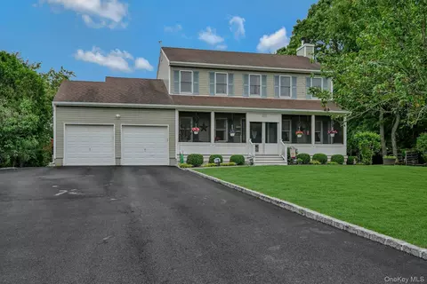 370 Pheasant Pl, Greenport, NY 11944