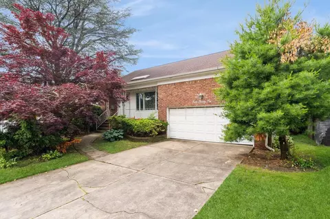791 Longview Ave, Valley Stream, NY 11581