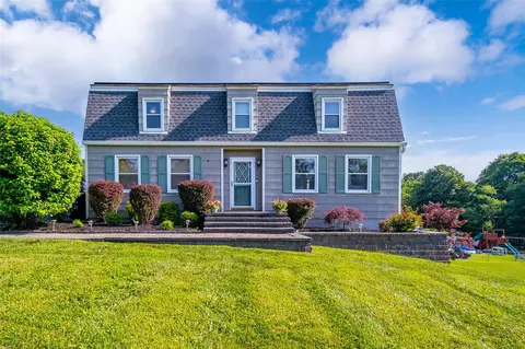 62 Leslie Rd, Newburgh, NY 12550