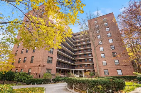 35-11 85th St #8N, Jackson Heights, NY 11372