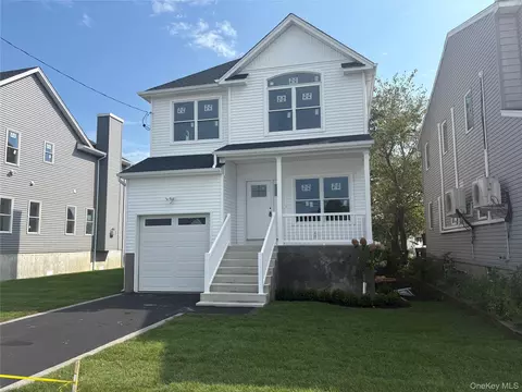 1108 Washington Pl, Baldwin, NY 11510