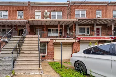3739 Barnes Ave, New York, NY 10467