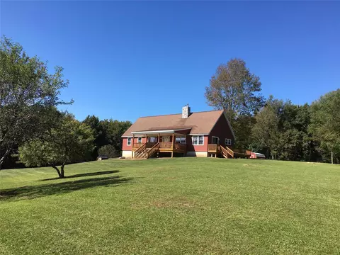 726 Launt Hollow Rd, Hamden, NY 13782