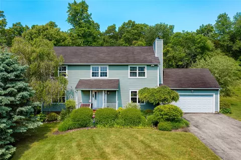 7 Watchhill Rd, Pawling, NY 12564