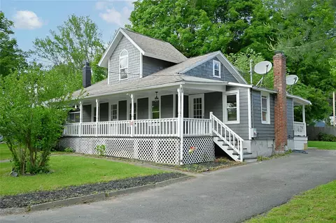 90 Jerome Ave, Cairo, NY 12413