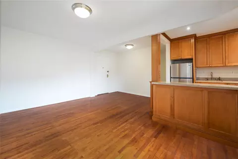 88-01 35th Ave #4C, Jackson Heights, NY 11372