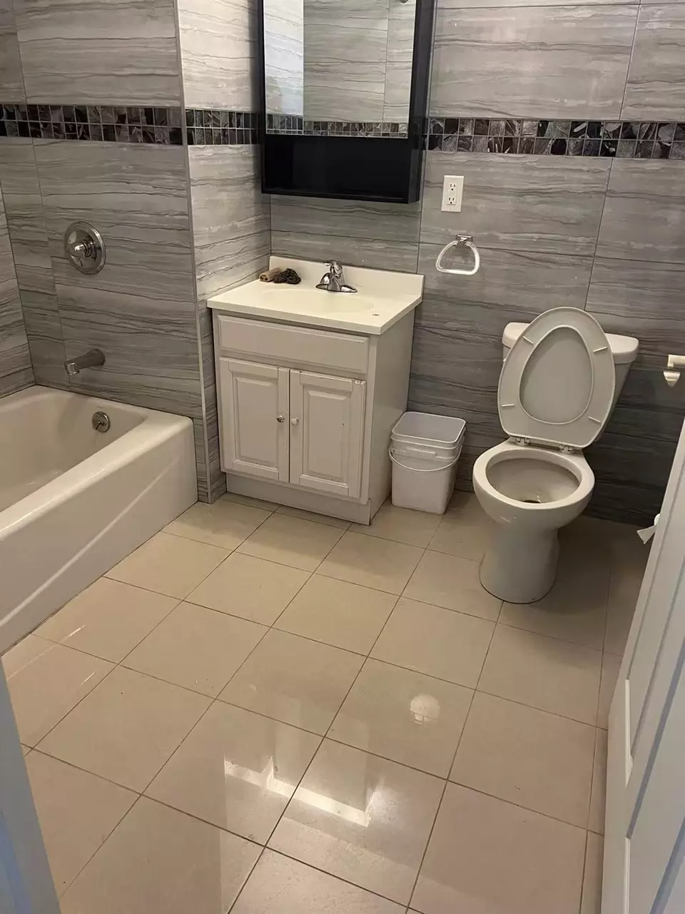  31-53 Linden Pl #2E, Flushing, NY 11354 photo 7