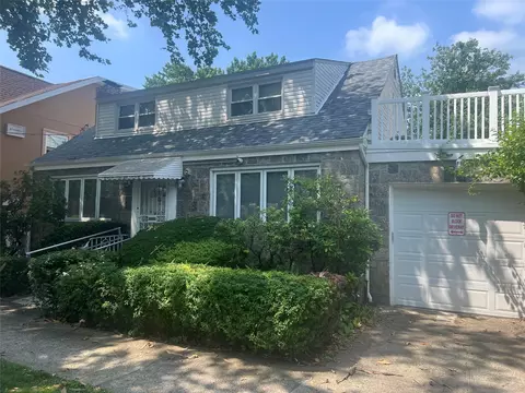 2449 Young Ave, New York, NY 10469