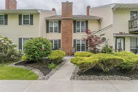 56 The Rise, Warwick, NY 10990