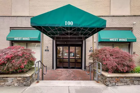 100 E Hartsdale Ave #MAW, Greenburgh, NY 10530