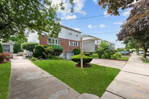 24 Paerdegat 1st St, Brooklyn, NY 11236