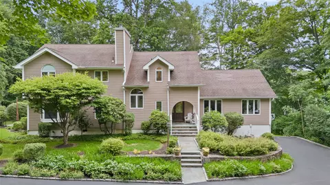 5 Plum Ct, Katonah, NY 10536