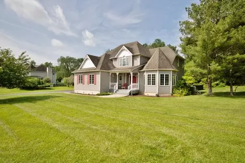 4 Andrew Ct, Florida, NY 10921