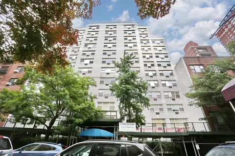 311 71st St E #10A, New York, NY 10021