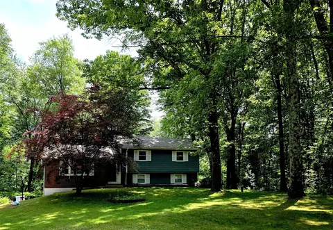 22 Marcella Blvd, East Fishkill, NY 12533