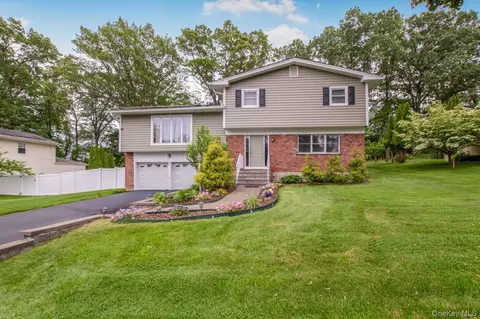 127 Parkview Rd, Greenburgh, NY 10523