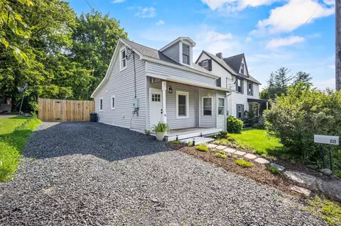 68 Silver Spring Rd, New Windsor, NY 12553