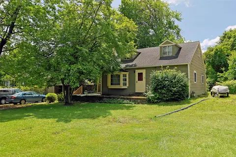 327 Meadow Ave, Newburgh, NY 12550