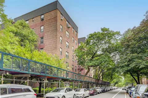 32-43 91 St #504, New York, NY 11369