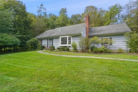 5 Brook Farm Rd, Bedford, NY 10506