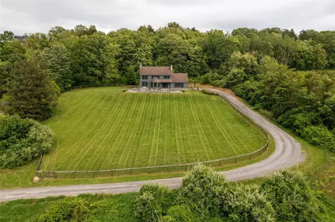 57 Frese Rd, Hudson, NY 12534