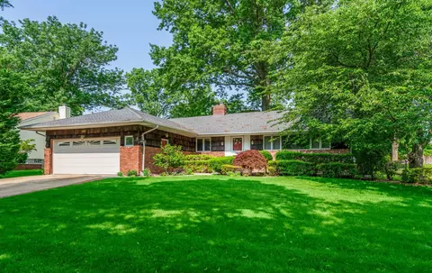 155 Shrub Hollow Rd, North Hempstead, NY 11576