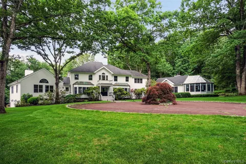 792-820 Old Post Rd, Bedford, NY 10506
