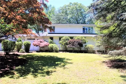 385 Buena Vista Rd, Clarkstown, NY 10956