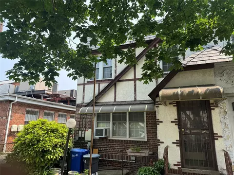 114-11 200th St, New York, NY 11412