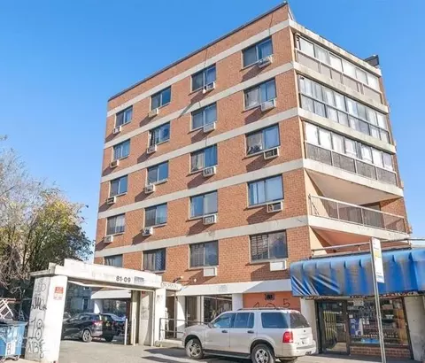 81-09 41 Ave #5B, Elmhurst, NY 11373