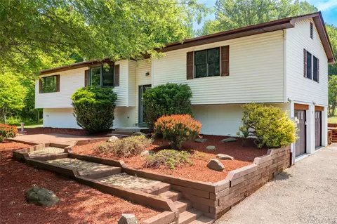 23 Wild Turkey Run, Wappinger, NY 12590
