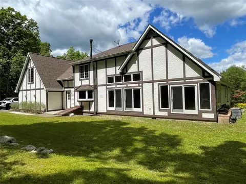Exterior - 71 Saddleback Ridge Rd, Shawangunk, NY 12589 photo 7 of 7