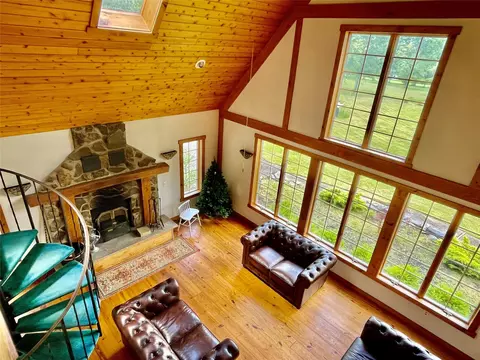 Living - 71 Saddleback Ridge Rd, Shawangunk, NY 12589 photo 12 of 12