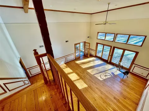 Living - 71 Saddleback Ridge Rd, Shawangunk, NY 12589 photo 9 of 12