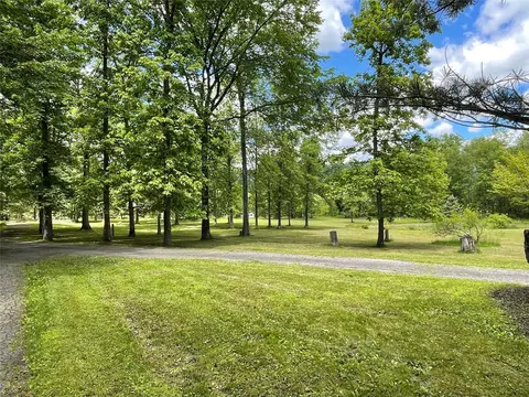 Exterior - 71 Saddleback Ridge Rd, Shawangunk, NY 12589 photo 6 of 7