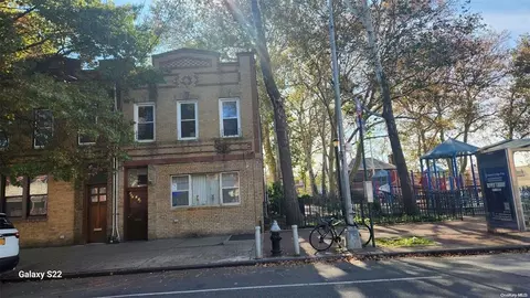 102-14 Corona Ave, New York, NY 11368