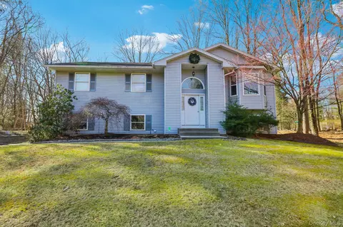 403 Haverstraw Rd, Ramapo, NY 10901