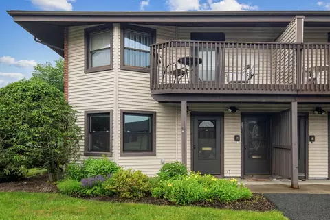 20 Hastings Ct #A, Yorktown, NY 10598