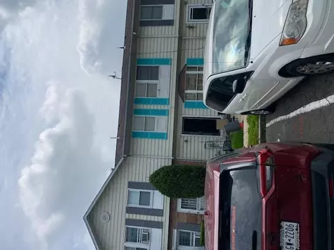 32 Centre St, Yonkers, NY 10701