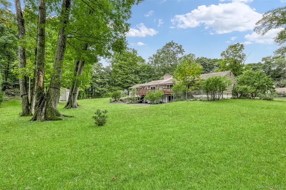 Exterior - 47 Mayer Dr, Ramapo, NY 10901 photo 6 of 9