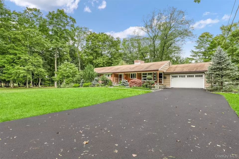 Exterior - 47 Mayer Dr, Ramapo, NY 10901 photo 2 of 9