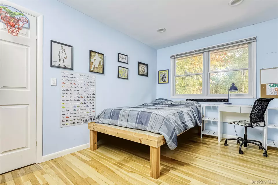 Bedroom - 47 Mayer Dr, Ramapo, NY 10901 photo 4 of 4